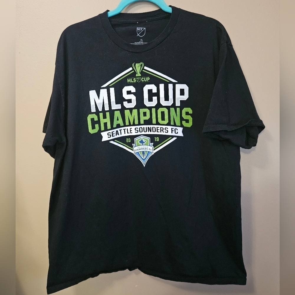 MLS Cup Championship Seattle Sounders FC Men's Size XL Black T Shirt